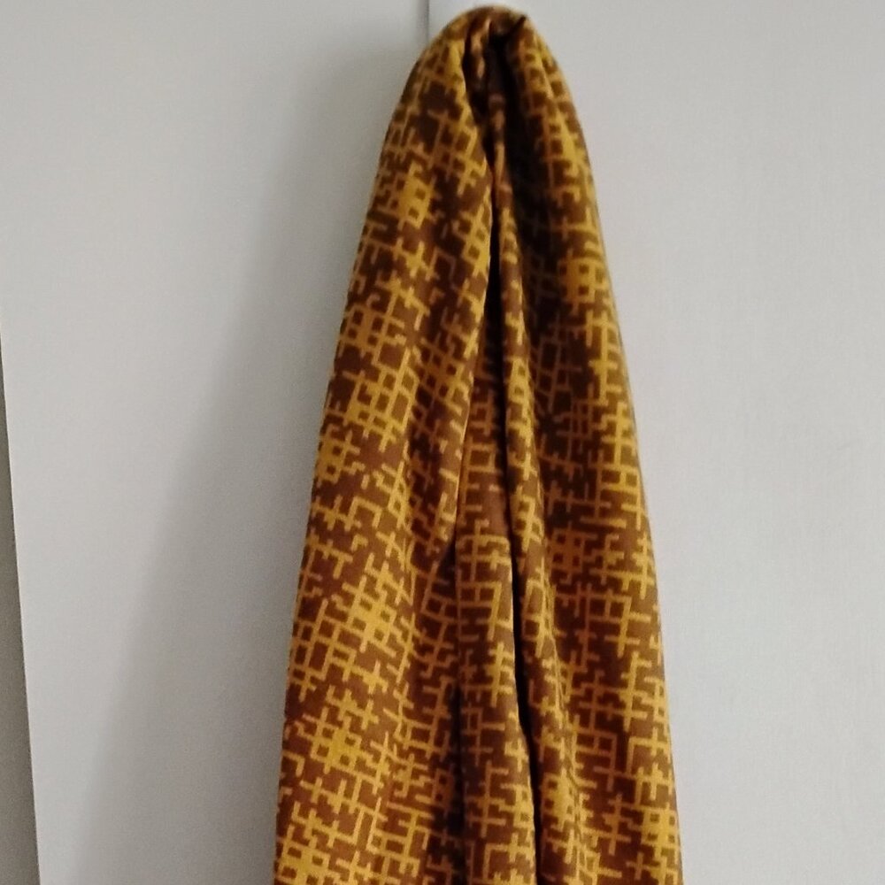 Cashmere scarf